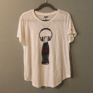 short sleeved graphic tee